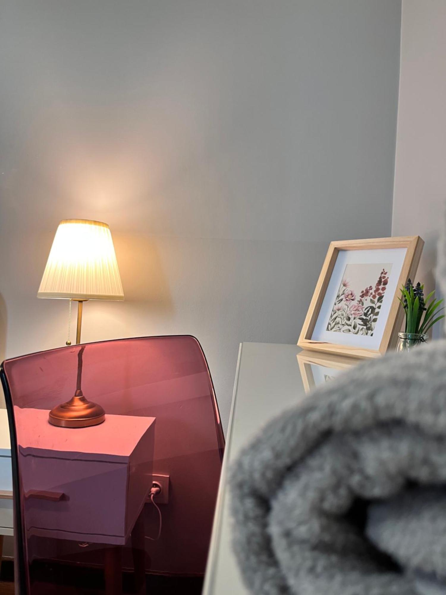 Apartment Metro Slodowiec Free Parking Warsawa Bagian luar foto
