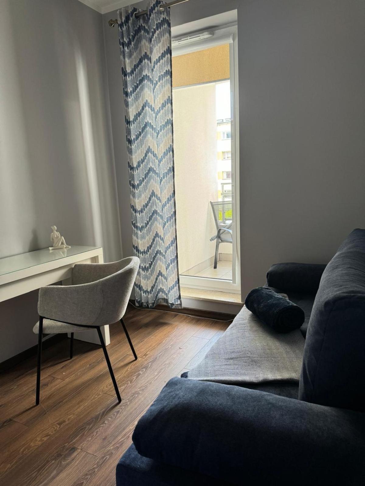 Apartment Metro Slodowiec Free Parking Warsawa Bagian luar foto