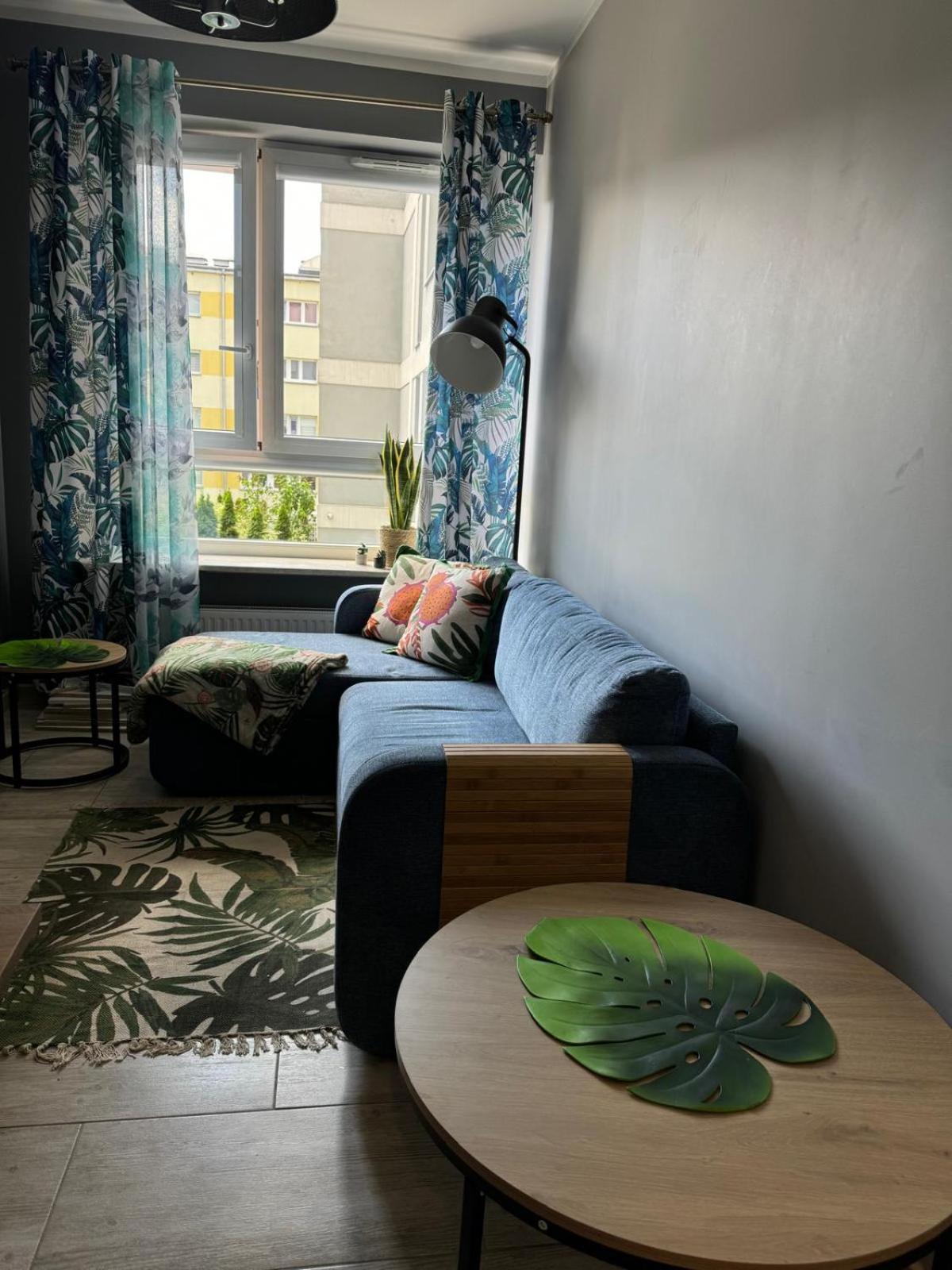 Apartment Metro Slodowiec Free Parking Warsawa Bagian luar foto